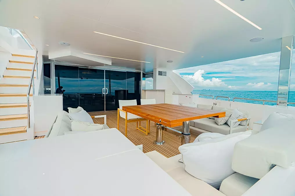 Sea-Renity by Horizon - Top rates for a Charter of a private Superyacht in Antigua and Barbuda