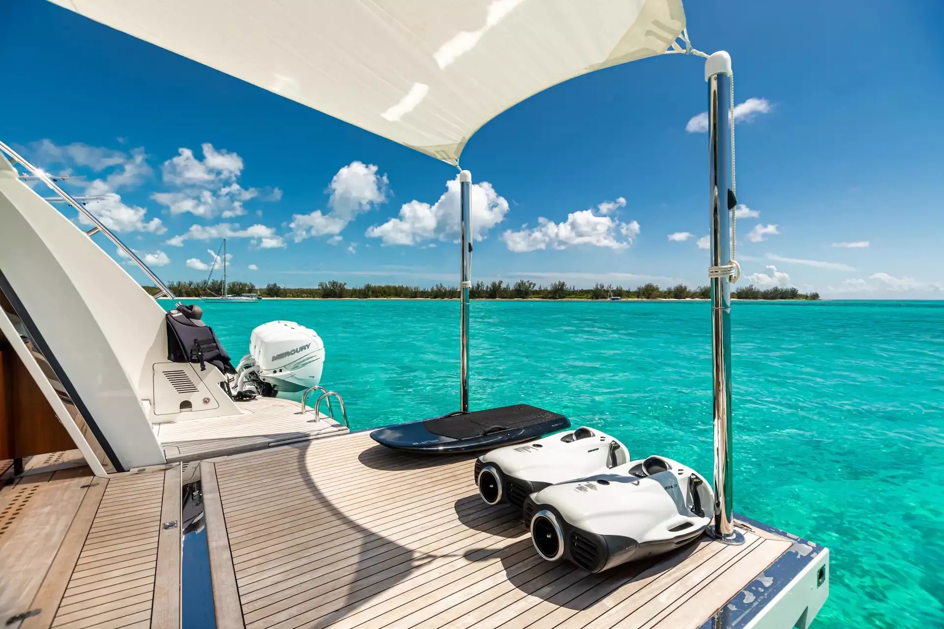 I C by Ocean Alexander - Special Offer for a private Superyacht Charter in Nassau with a crew