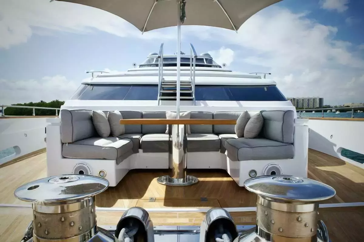 Daddy by Sanlorenzo - Top rates for a Charter of a private Motor Yacht in Bahamas