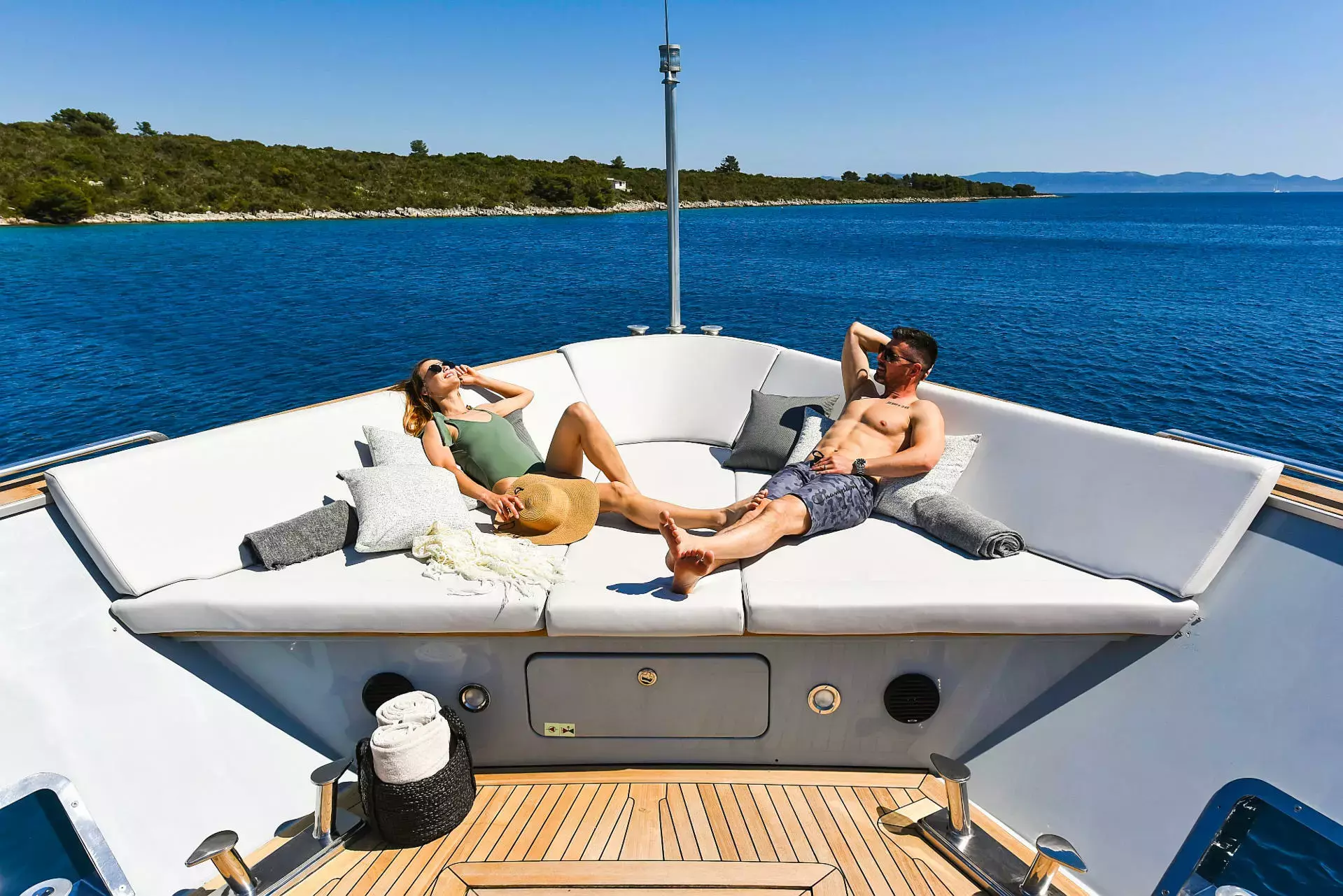Anavi by Admiral - Special Offer for a private Superyacht Rental in Dubrovnik with a crew