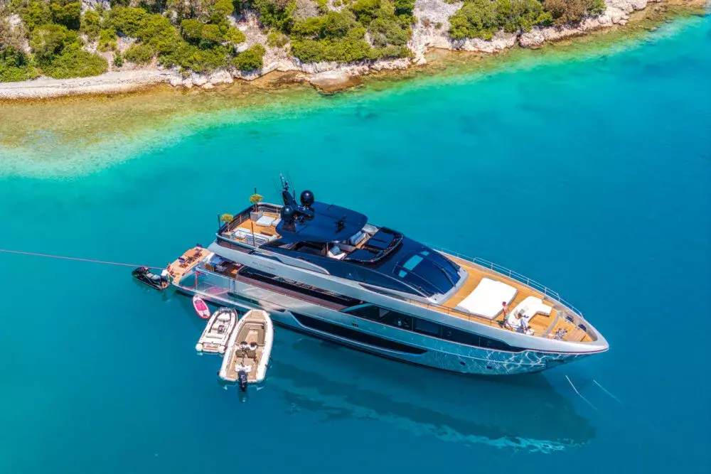 No Stress by Riva - Special Offer for a private Superyacht Rental in Zadar with a crew