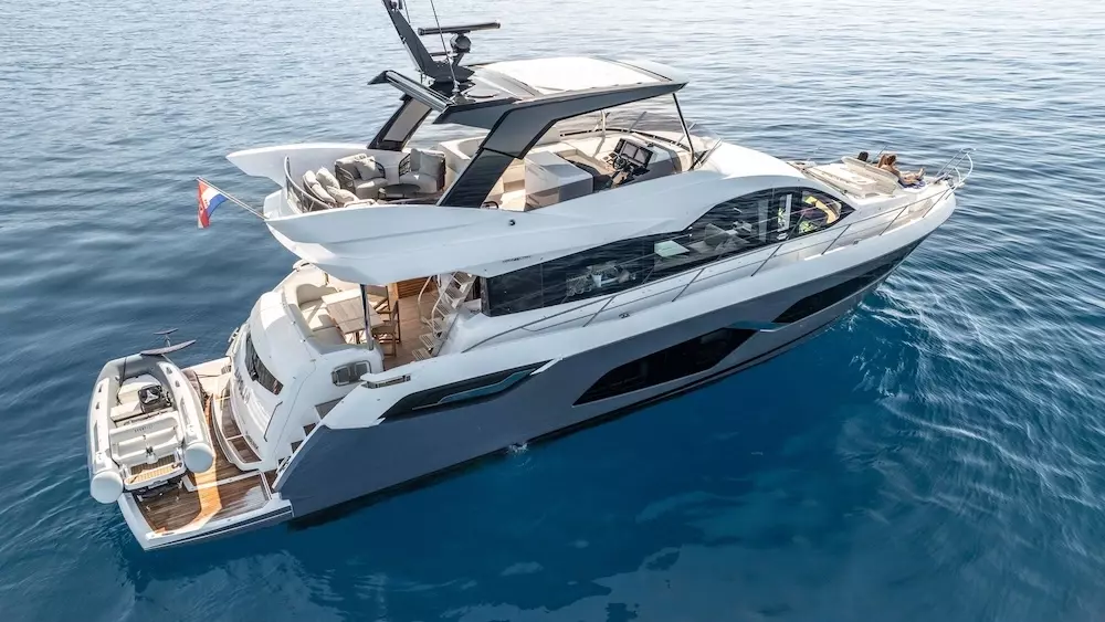 Apollo by Sunseeker - Private Motor Yacht Charter in Montenegro – Special Offer at Boatcrowd