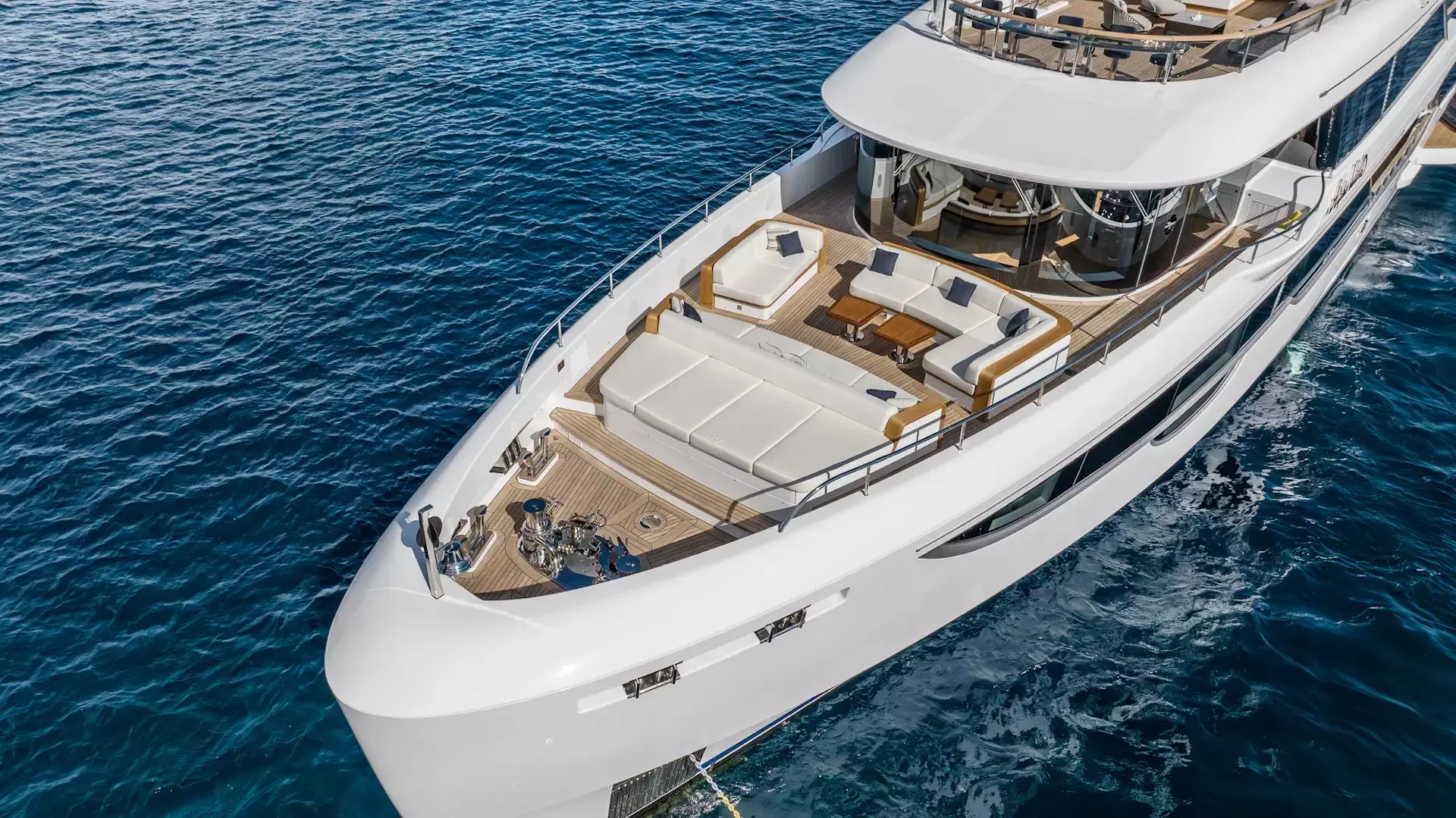 Alpha Waves by Benetti - Special Offer for a private Superyacht Charter in Mallorca with a crew