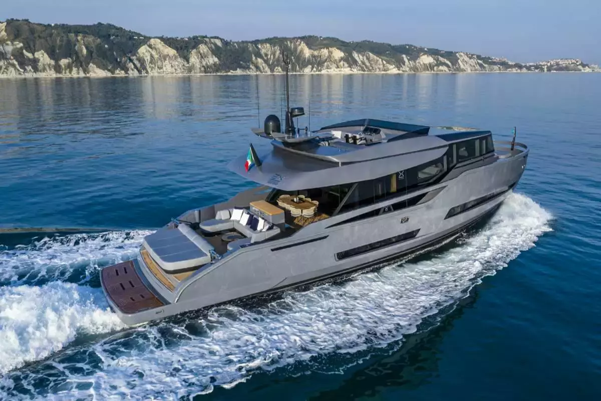 Haze by Extra Yachts - Special Offer for a private Motor Yacht Charter in Corsica with a crew