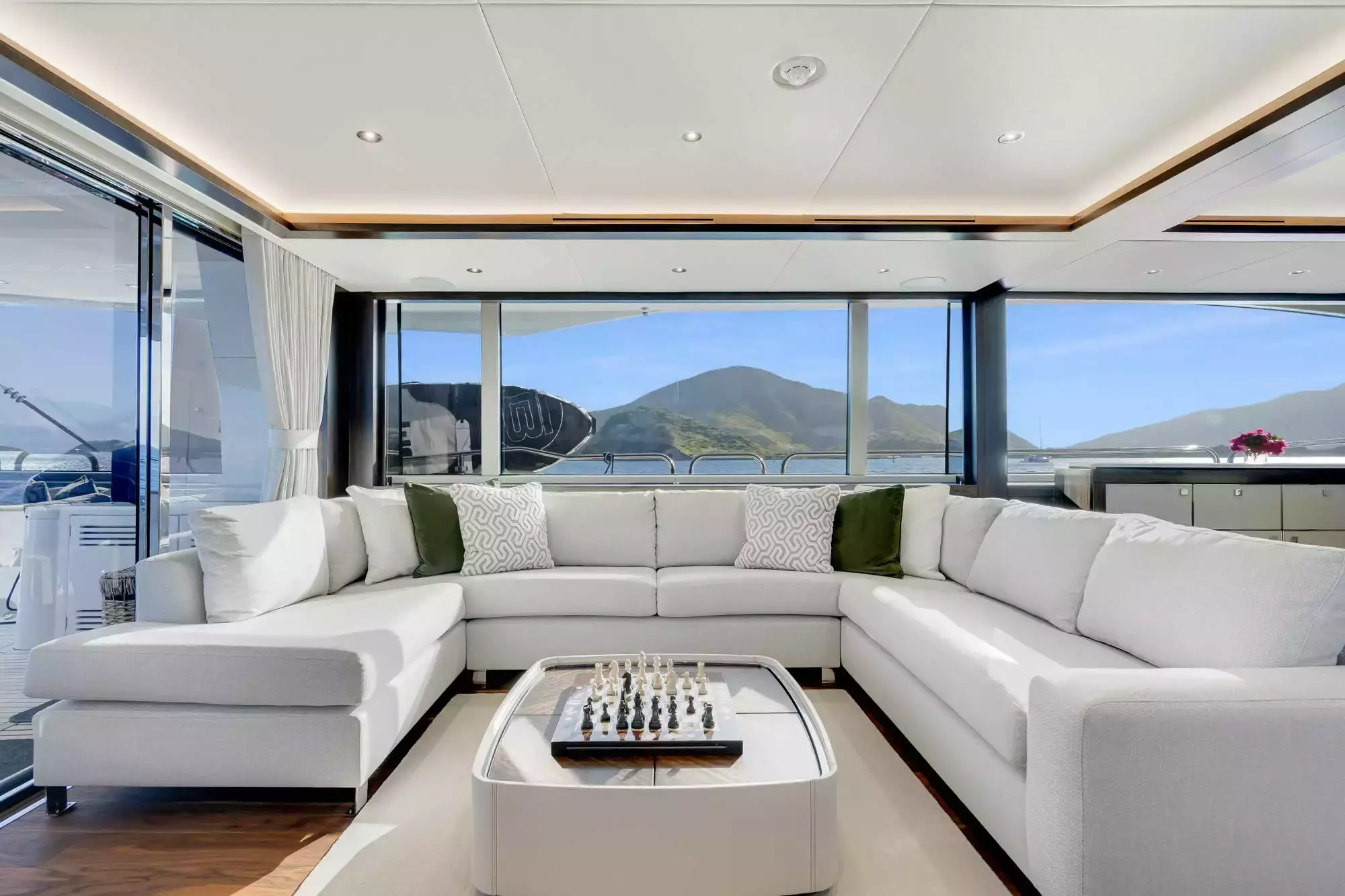 Accidental Success by Sunseeker - Special Offer for a private Superyacht Charter in Antigua with a crew