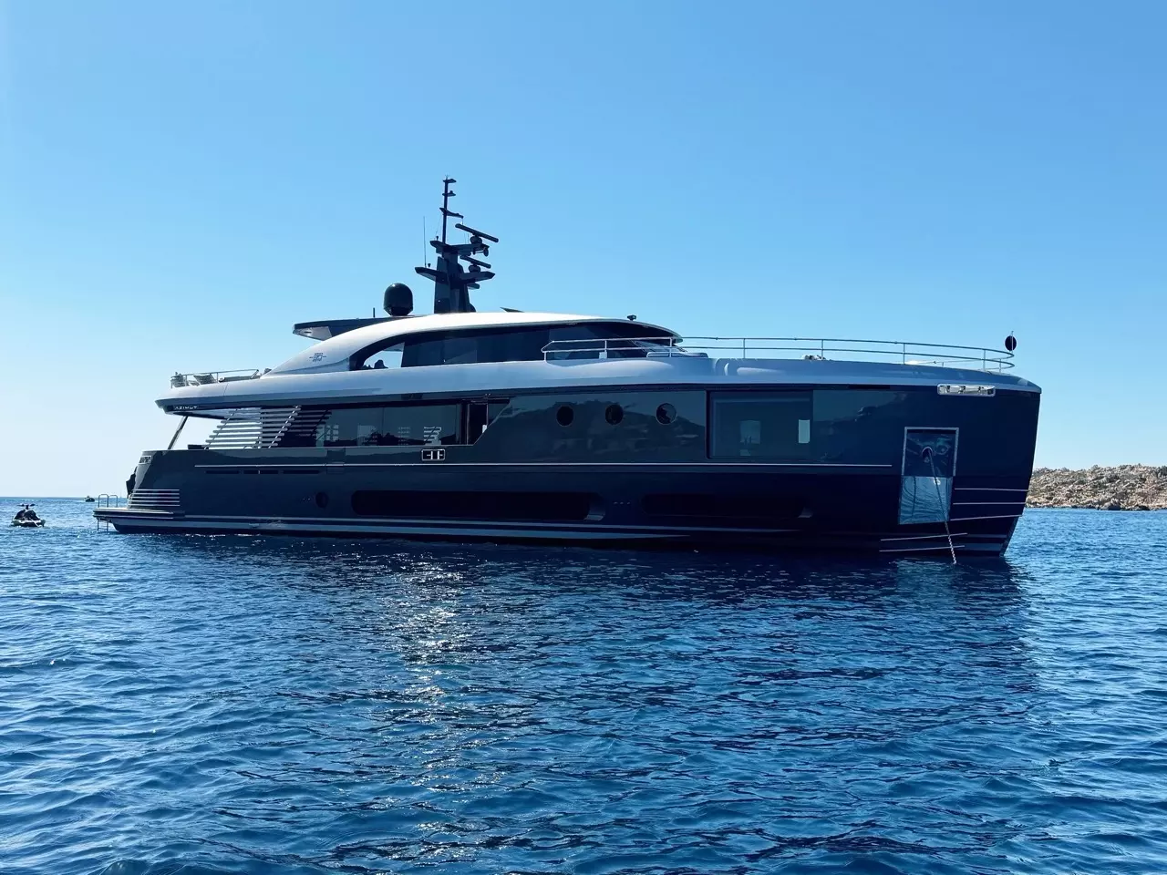 Alma III by Azimut - Special Offer for a private Superyacht Charter in Sardinia with a crew