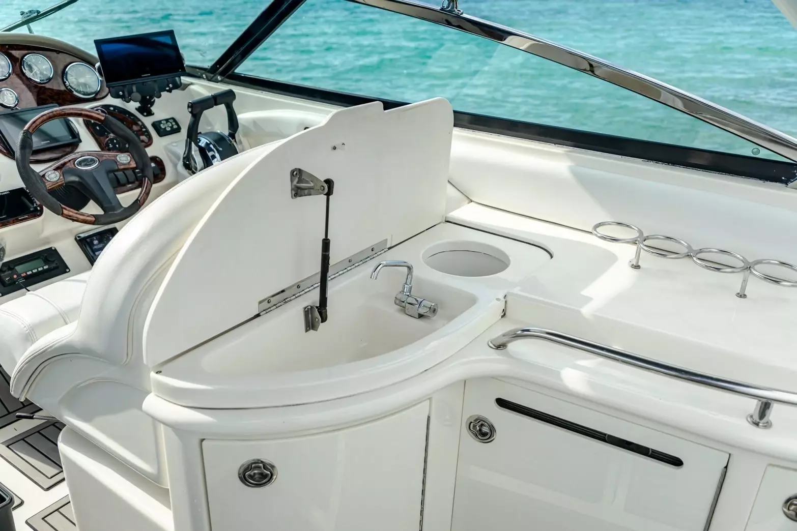 Madam Ho by Sea Ray - Special Offer for a private Power Boat Rental in Pattaya with a crew