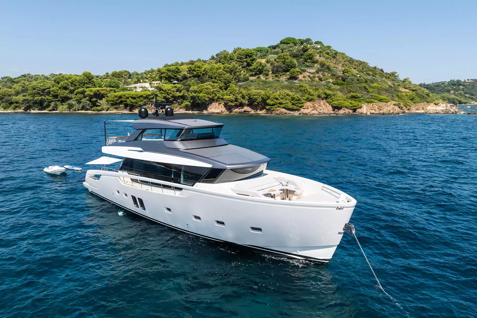 Fitline by Sanlorenzo - Special Offer for a private Motor Yacht Charter in St Tropez with a crew