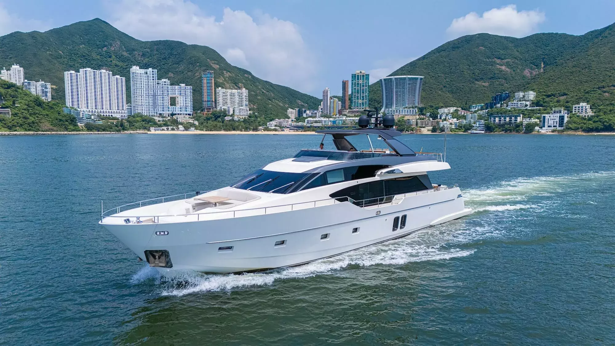 SL86 by Sanlorenzo - Private Motor Yacht Charter in Hong Kong – Special Offer at Boatcrowd