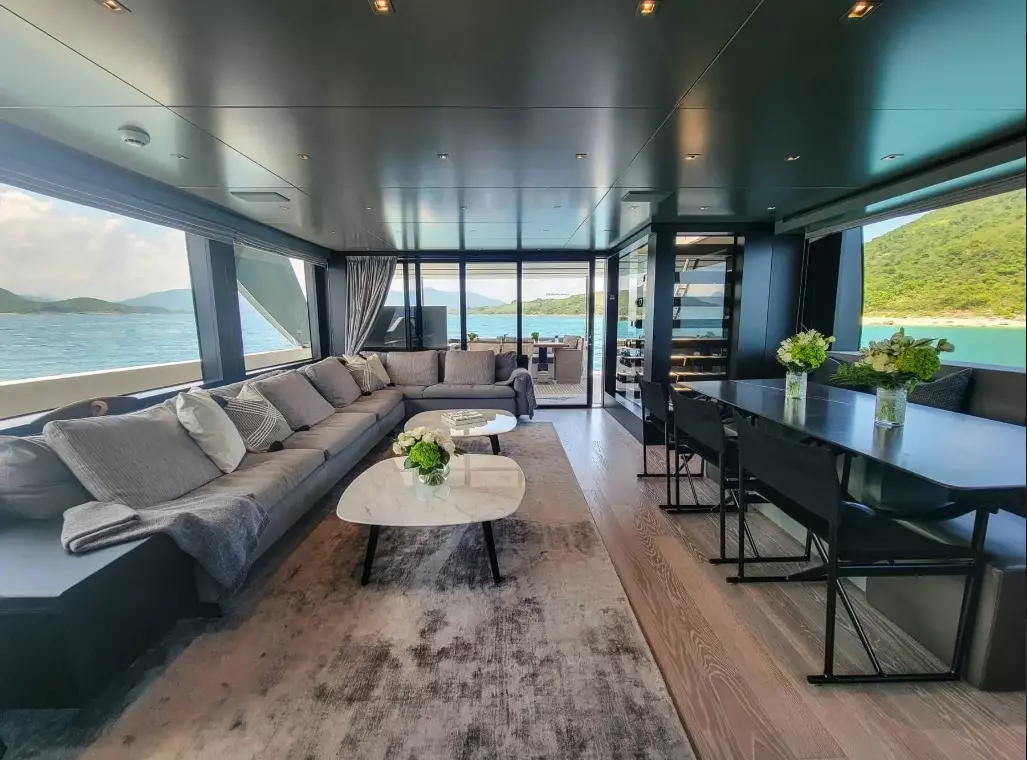 SL90 by Sanlorenzo - Private Motor Yacht Charter in Hong Kong – Special Offer at Boatcrowd