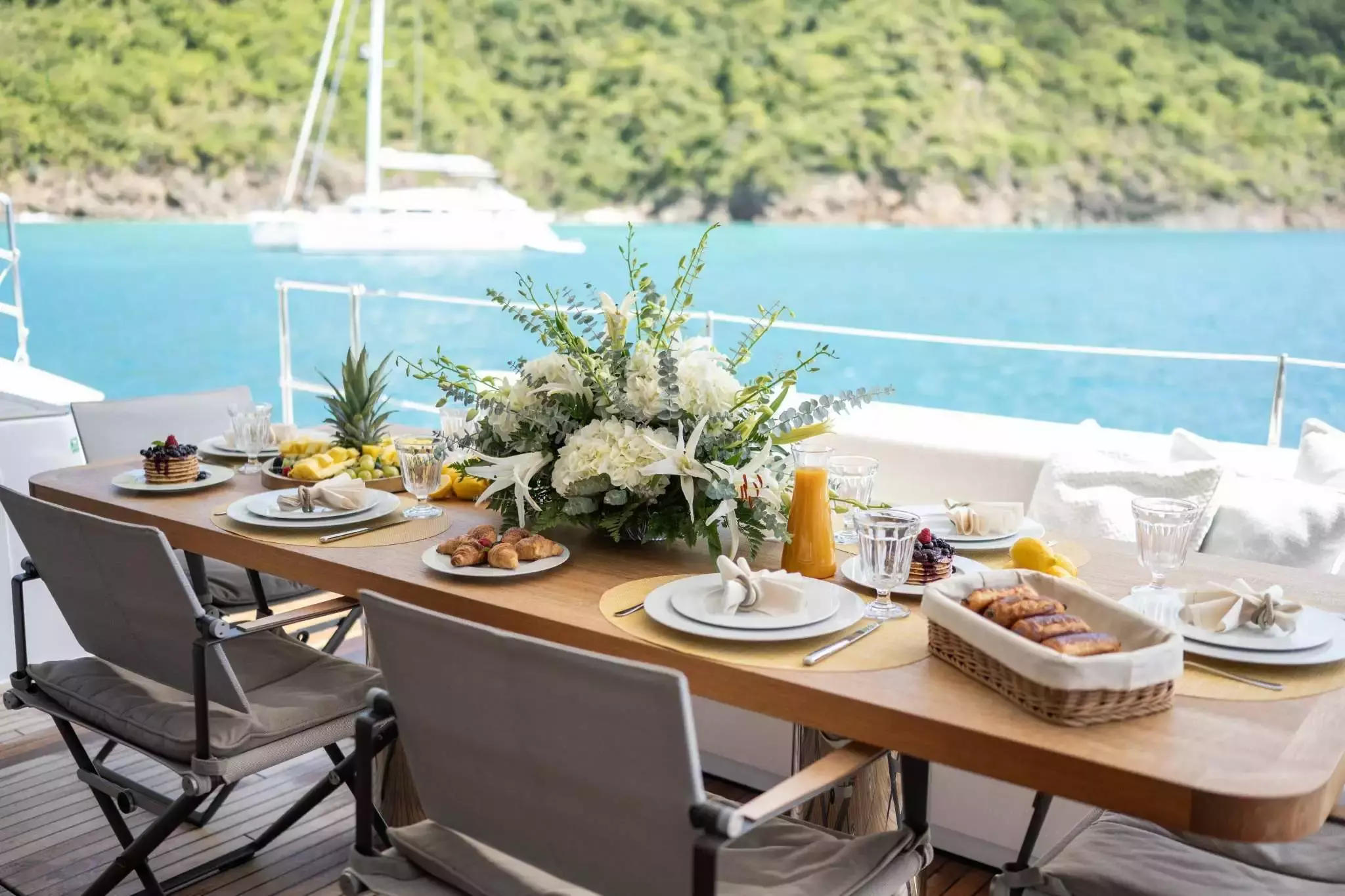 Vivi by Sunreef Yachts - Private Luxury Catamaran Charter in USVI – Special Offer at Boatcrowd