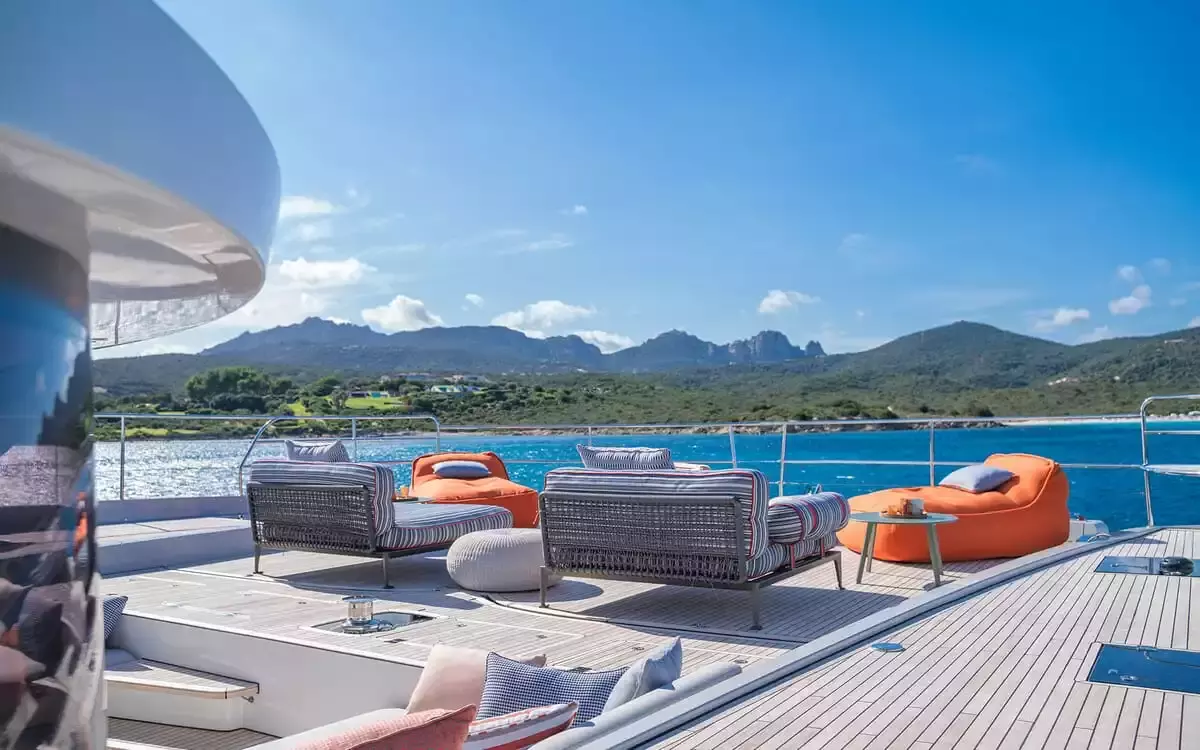 Zenit by Lagoon - Private Luxury Catamaran Charter in USVI – Special Offer at Boatcrowd