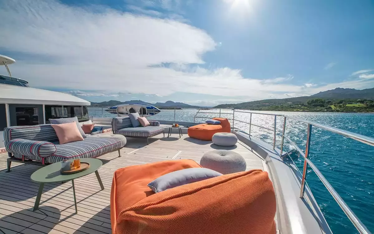 Zenit by Lagoon - Private Luxury Catamaran Charter in USVI – Special Offer at Boatcrowd