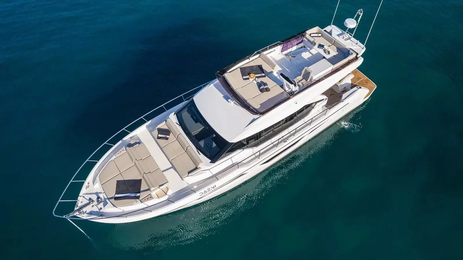 Daeni by Ferretti – Private Motor Yacht Charter in Dubrovnik – Special Offer at Boatcrowd