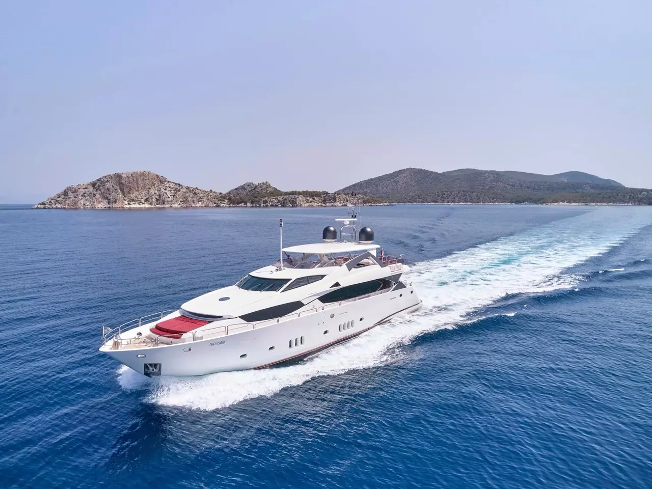 White Pearl I by Sunseeker – Private Superyacht Charter in Lefkada – Special Offer at Boatcrowd