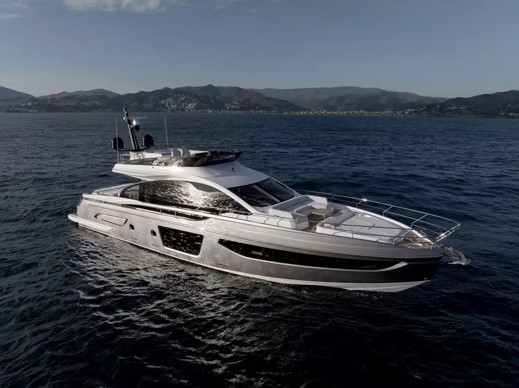 Ale II by Azimut - Private Motor Yacht Charter in Malta – Special Offer at Boatcrowd