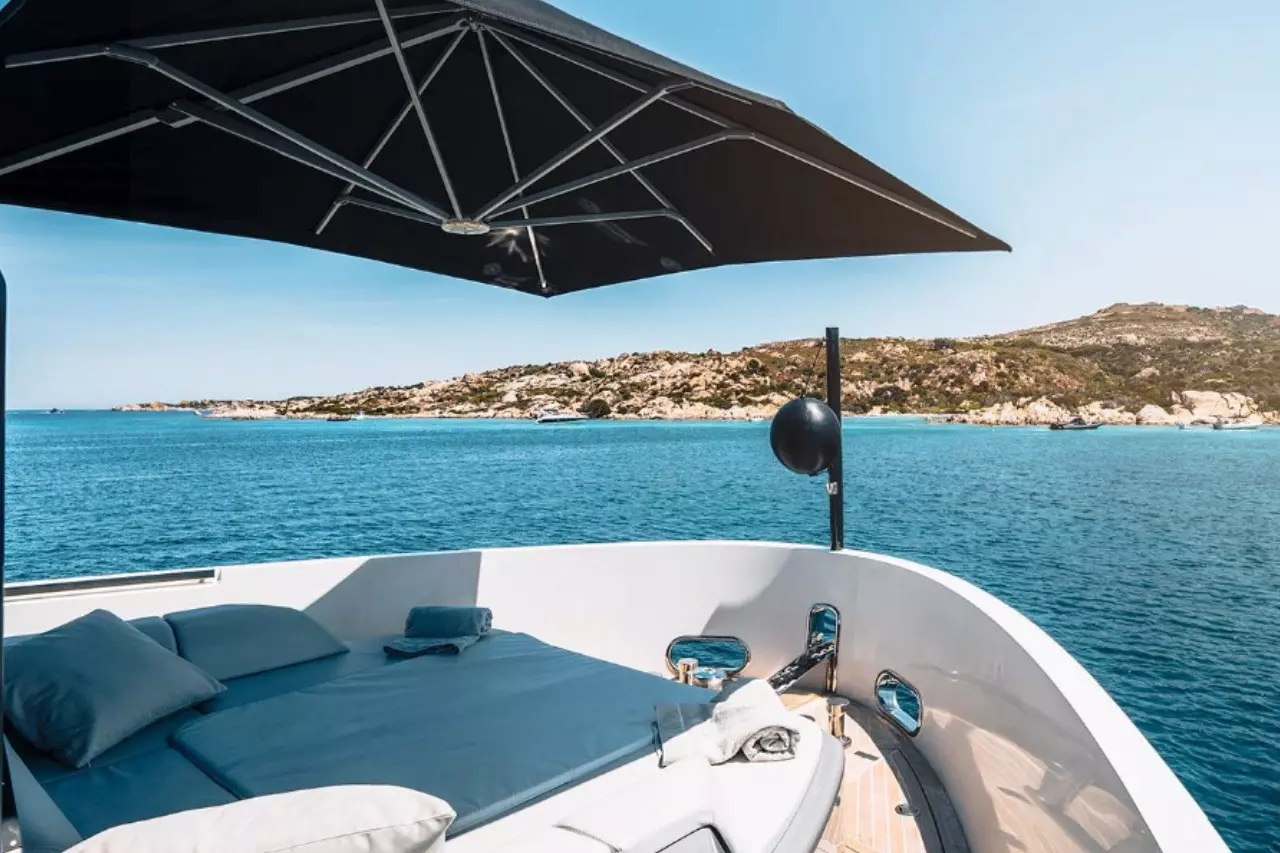 Pangea II by Arcadia – Private Motor Yacht Charter in Sardinia – Special Offer at Boatcrowd