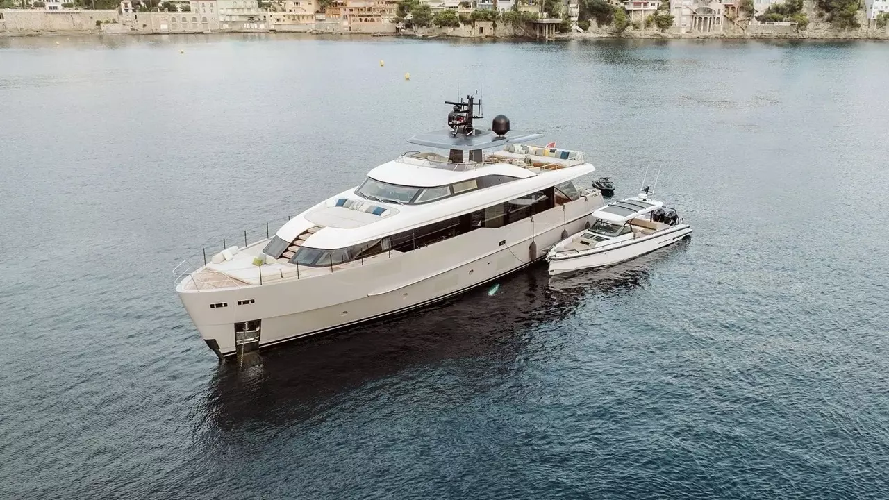 Sal by Sanlorenzo – Private Motor Yacht Charter in Mallorca – Special Offer at Boatcrowd
