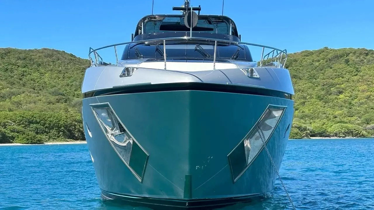 Noi by Riva – Private Motor Yacht Charter in Mallorca – Special Offer at Boatcrowd