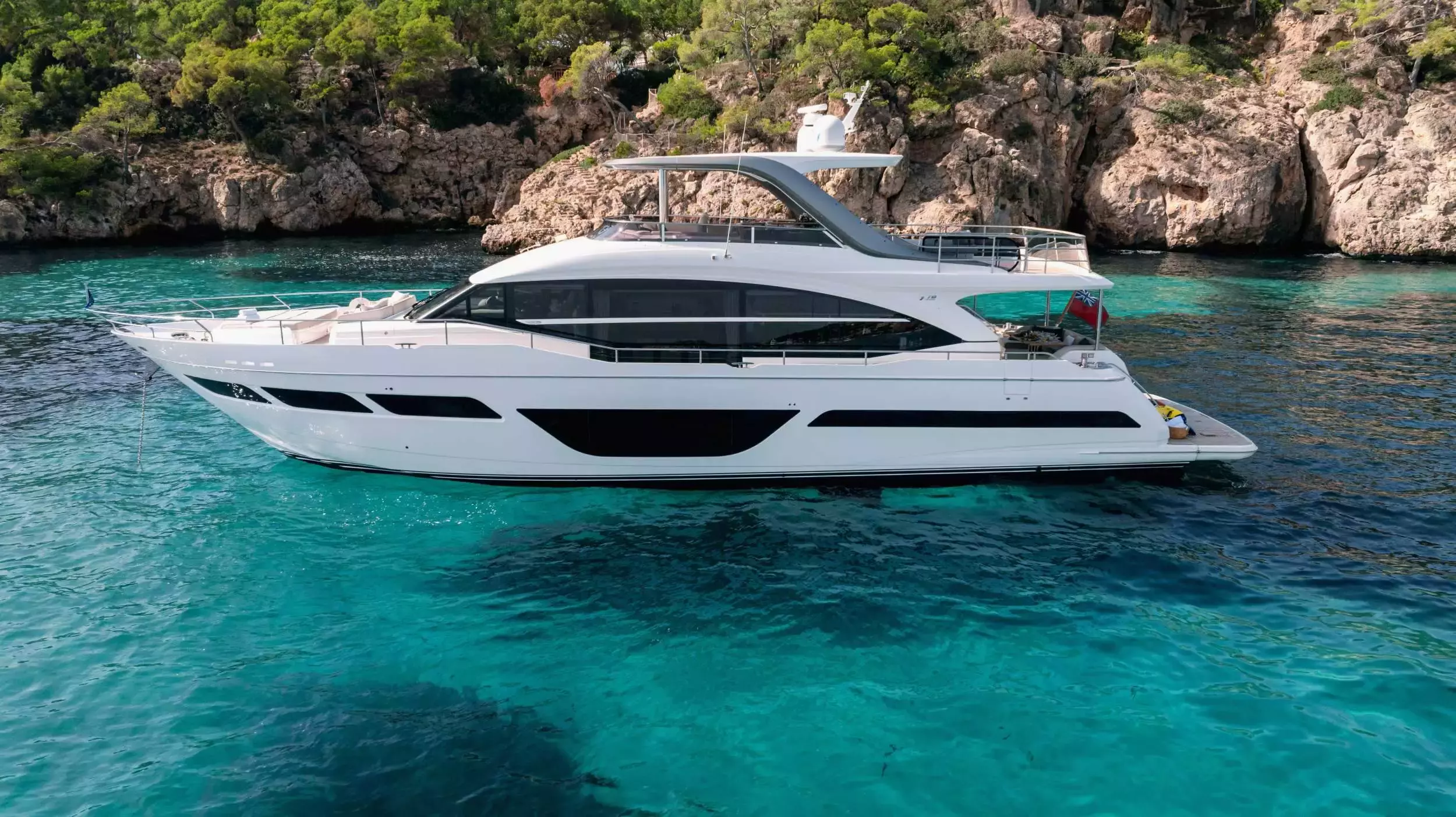 Mio Barco by Princess – Private Motor Yacht Charter in Mallorca – Special Offer at Boatcrowd