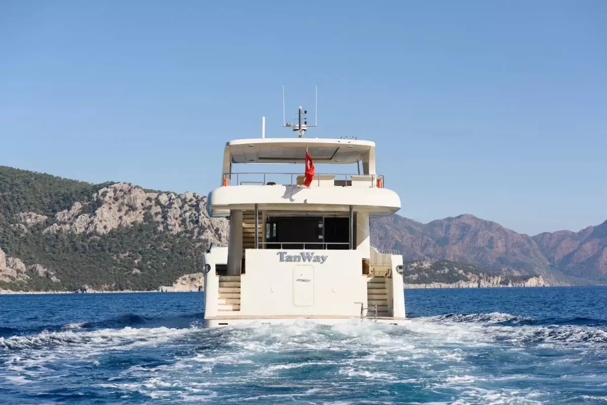 Tanway by Custom Made – Private Motor Yacht Charter in Marmaris – Special Offer at Boatcrowd