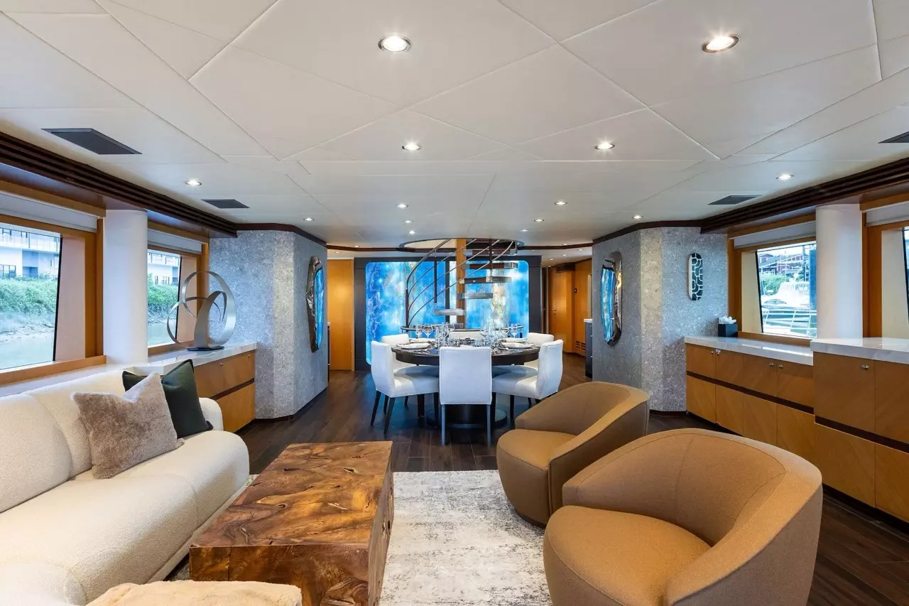 Last Call by Intermarine - Private Motor Yacht Charter in Alaska – Special Offer at Boatcrowd