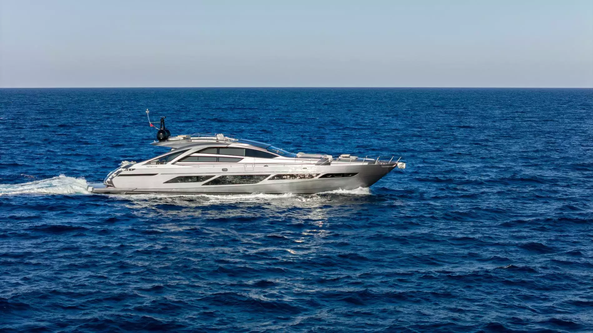 Just 4 by Pershing – Private Motor Yacht Charter in St Tropez – Special Offer at Boatcrowd