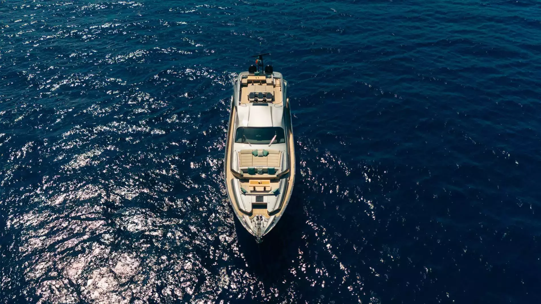 Just 4 by Pershing – Private Motor Yacht Charter in St Tropez – Special Offer at Boatcrowd
