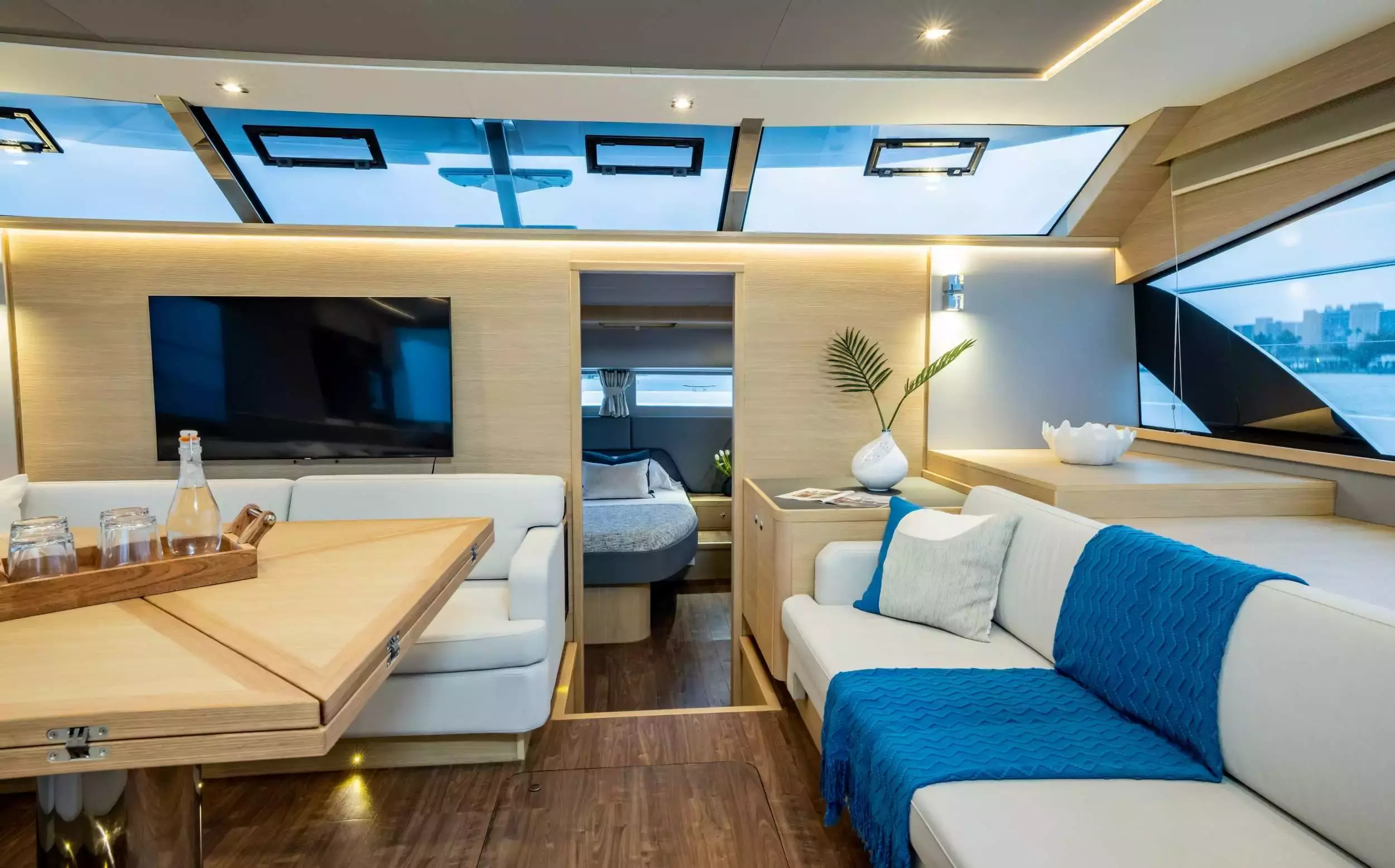 Mary's Grace by Aquila – Private Power Catamaran Charter in Corfu – Special Offer at Boatcrowd