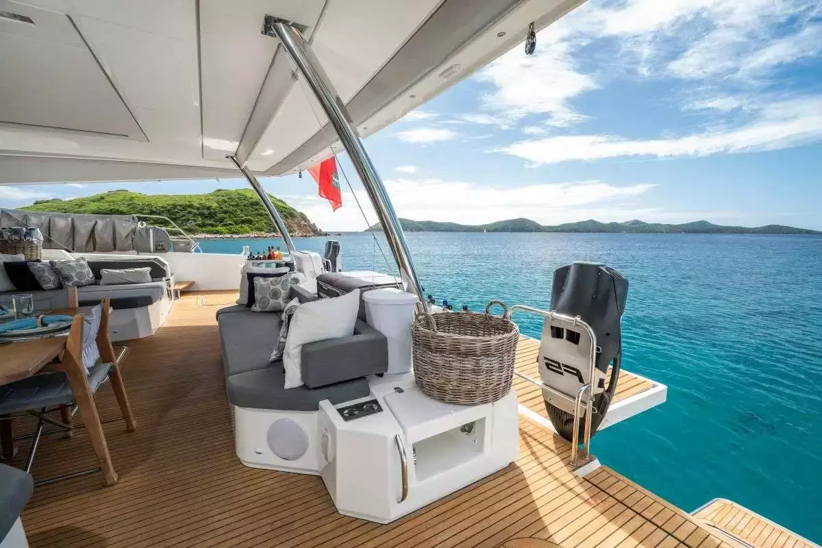 LYRA by Fountaine Pajot - Private Luxury Catamaran Charter in USVI – Special Offer at Boatcrowd