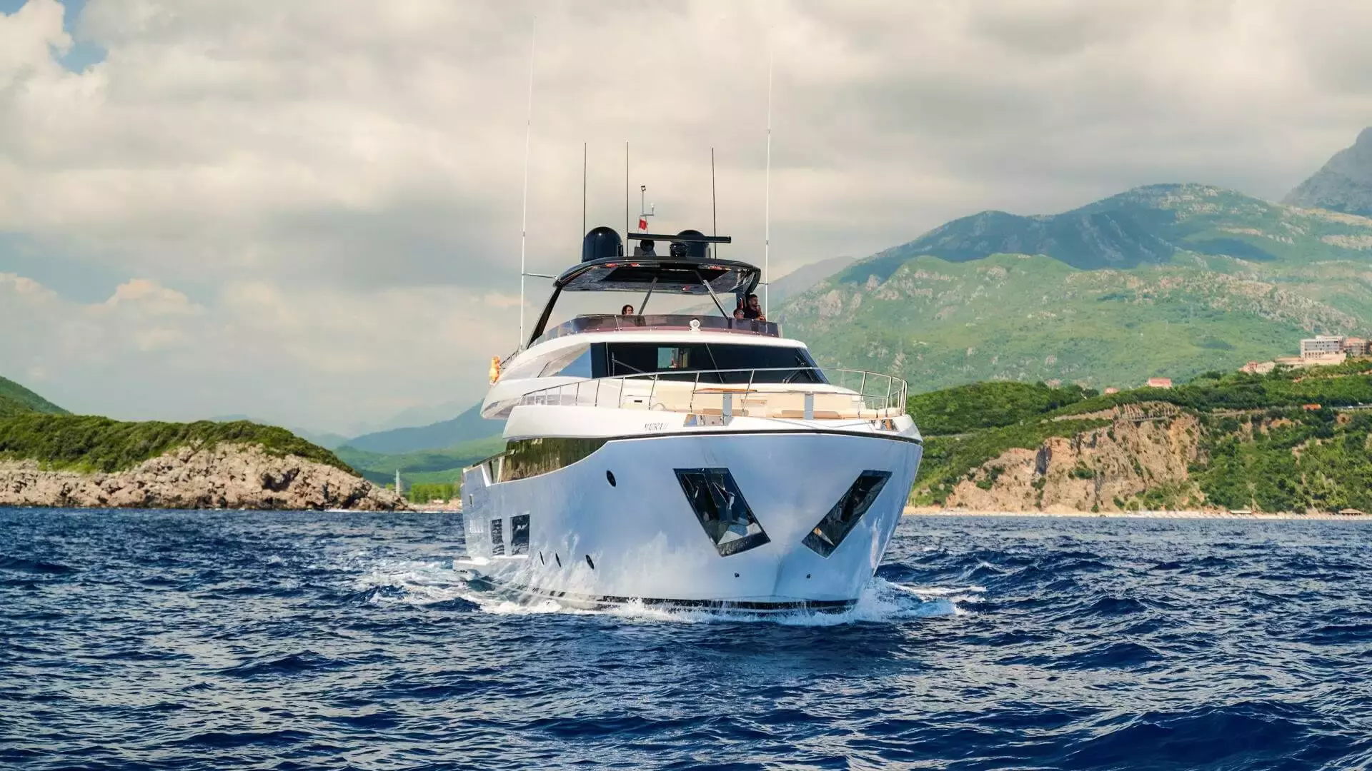Madra II by Ferretti - Private Motor Yacht Charter in Montenegro – Special Offer at Boatcrowd