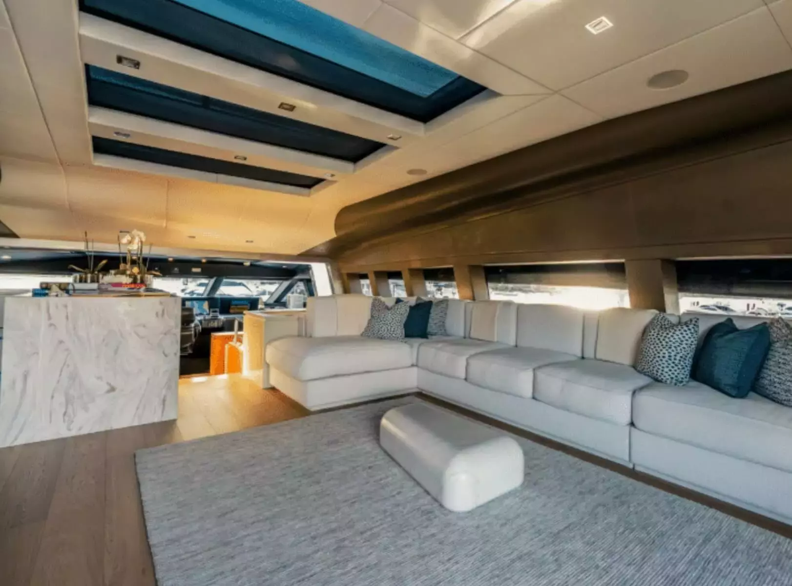 4A by Sanlorenzo – Private Superyacht Charter in Bora Bora – Special Offer at Boatcrowd
