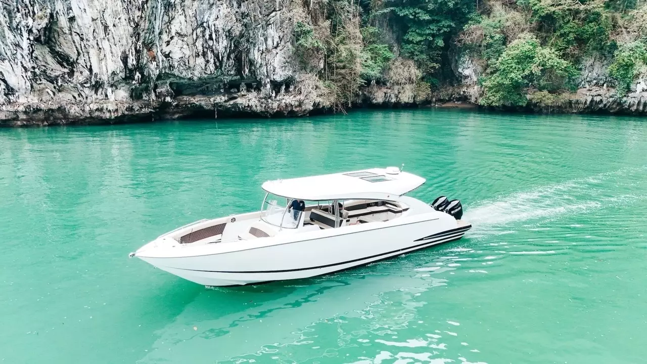 Ocean Pearl by Sport Cruiser – Private Power Boat Charter in Koh Samui – Special Offer at Boatcrowd