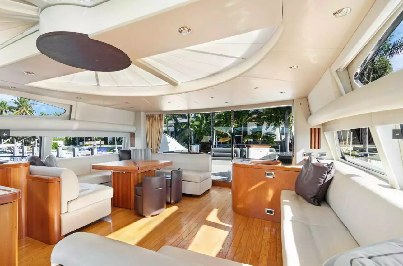 Ivy by Sunseeker - Private Motor Yacht Charter in Puerto Rico – Special Offer at Boatcrowd