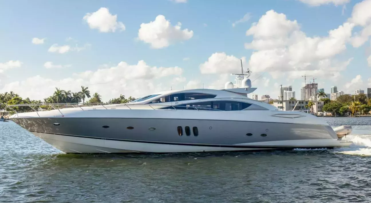 Ivy by Sunseeker - Private Motor Yacht Charter in Puerto Rico – Special Offer at Boatcrowd