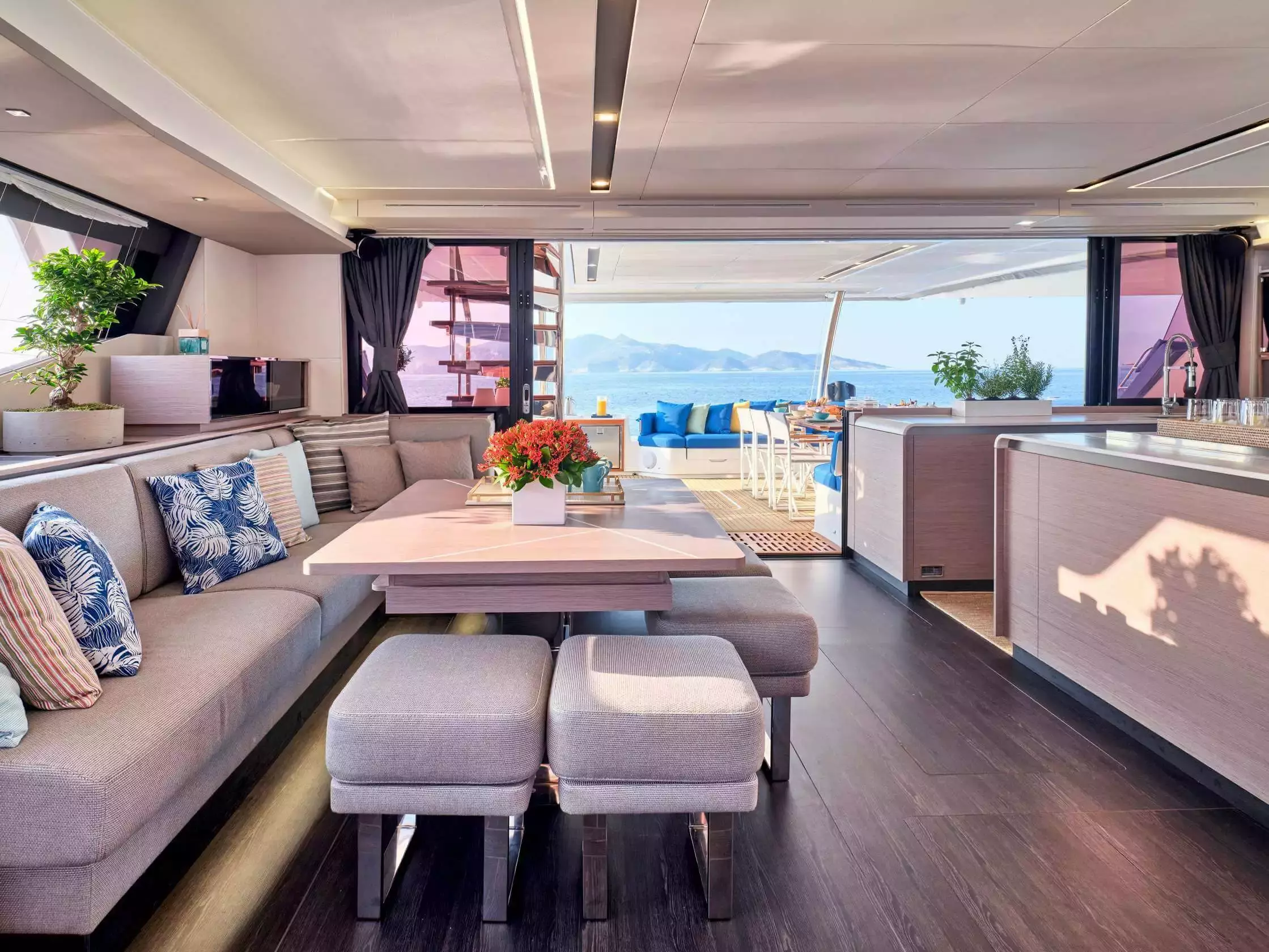 Aphaea by Fountaine Pajot – Private Sailing Catamaran Charter in Mykonos – Special Offer at Boatcrowd