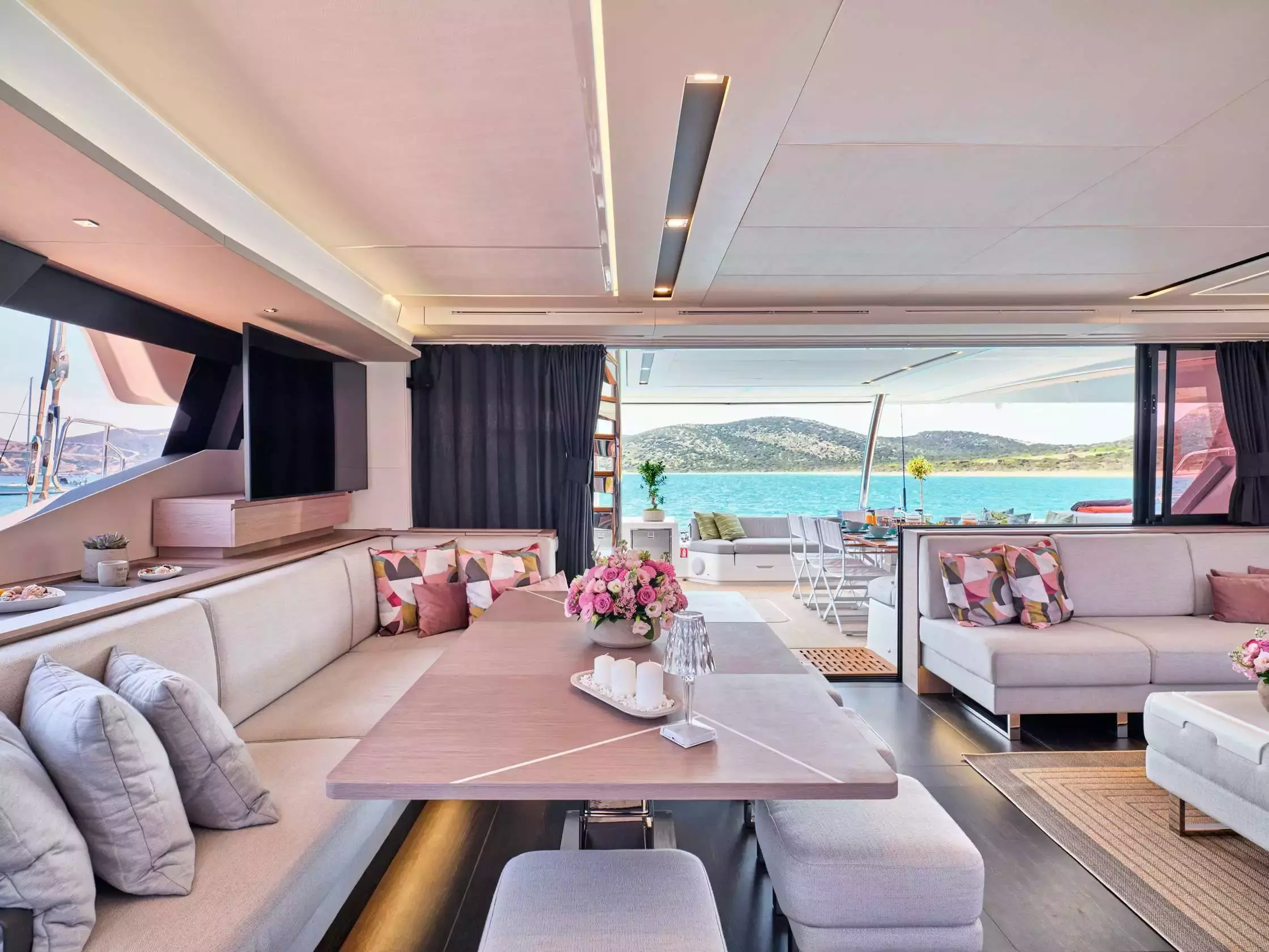 Pixie by Fountaine Pajot – Private Sailing Catamaran Charter in Corfu – Special Offer at Boatcrowd