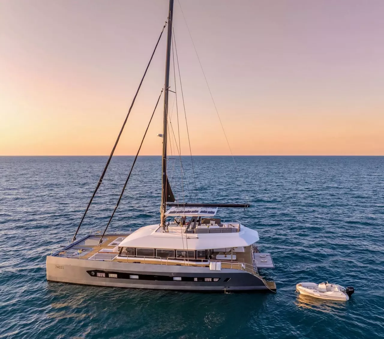 Hani I by Custom Made – Private Sailing Catamaran Charter in Mykonos – Special Offer at Boatcrowd