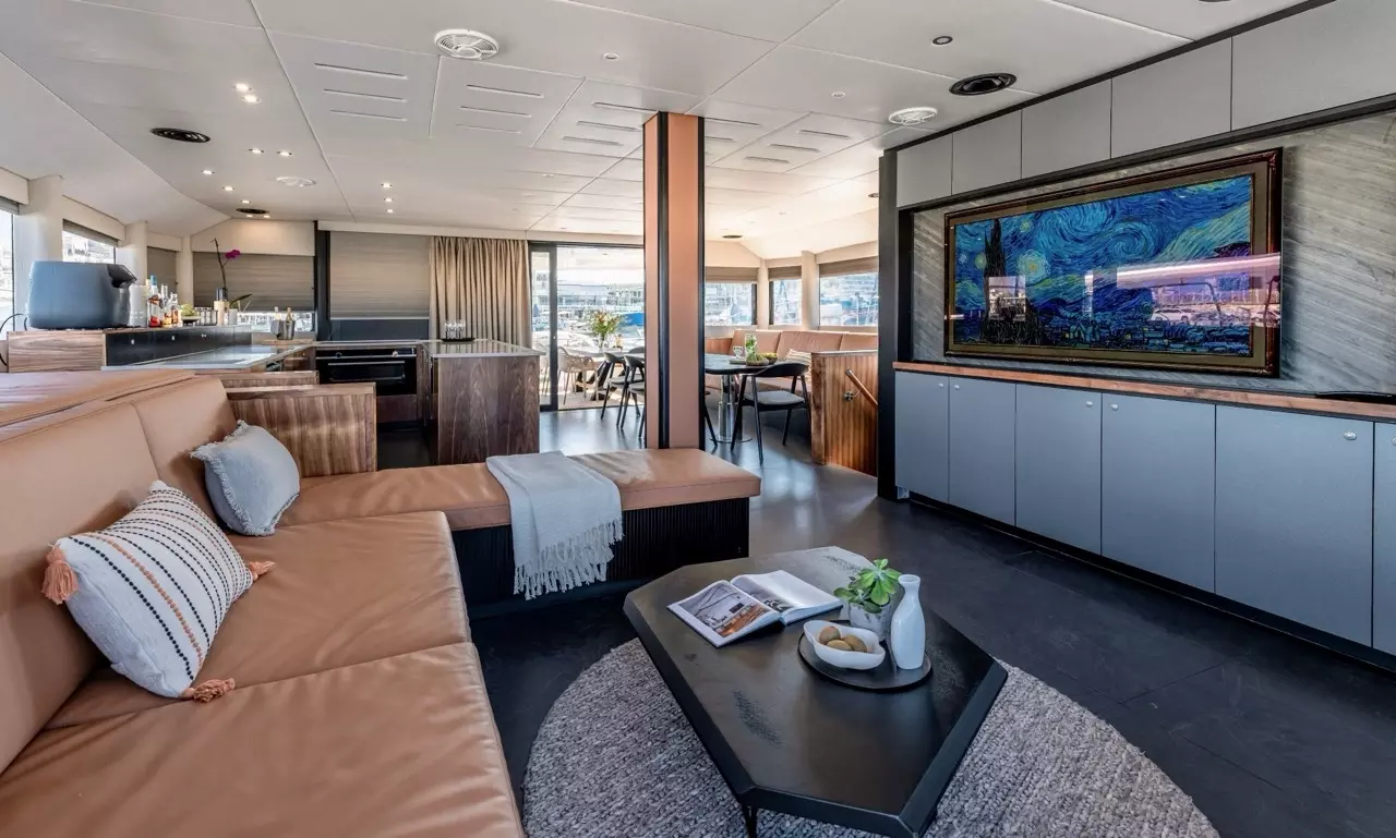 Hani I by Custom Made – Private Sailing Catamaran Charter in Mykonos – Special Offer at Boatcrowd