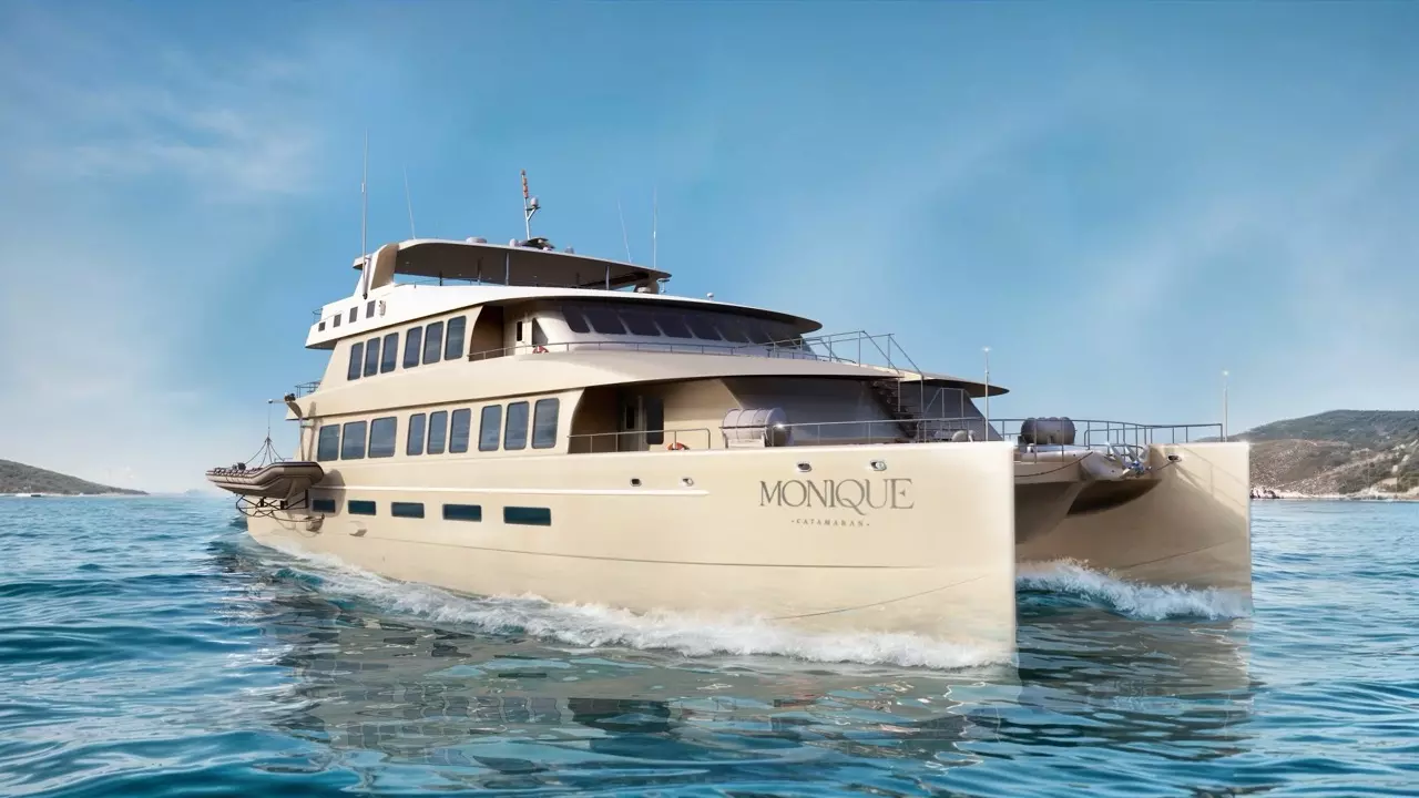 Monique by Custom Made – Private Superyacht Charter in Galapagos – Special Offer at Boatcrowd