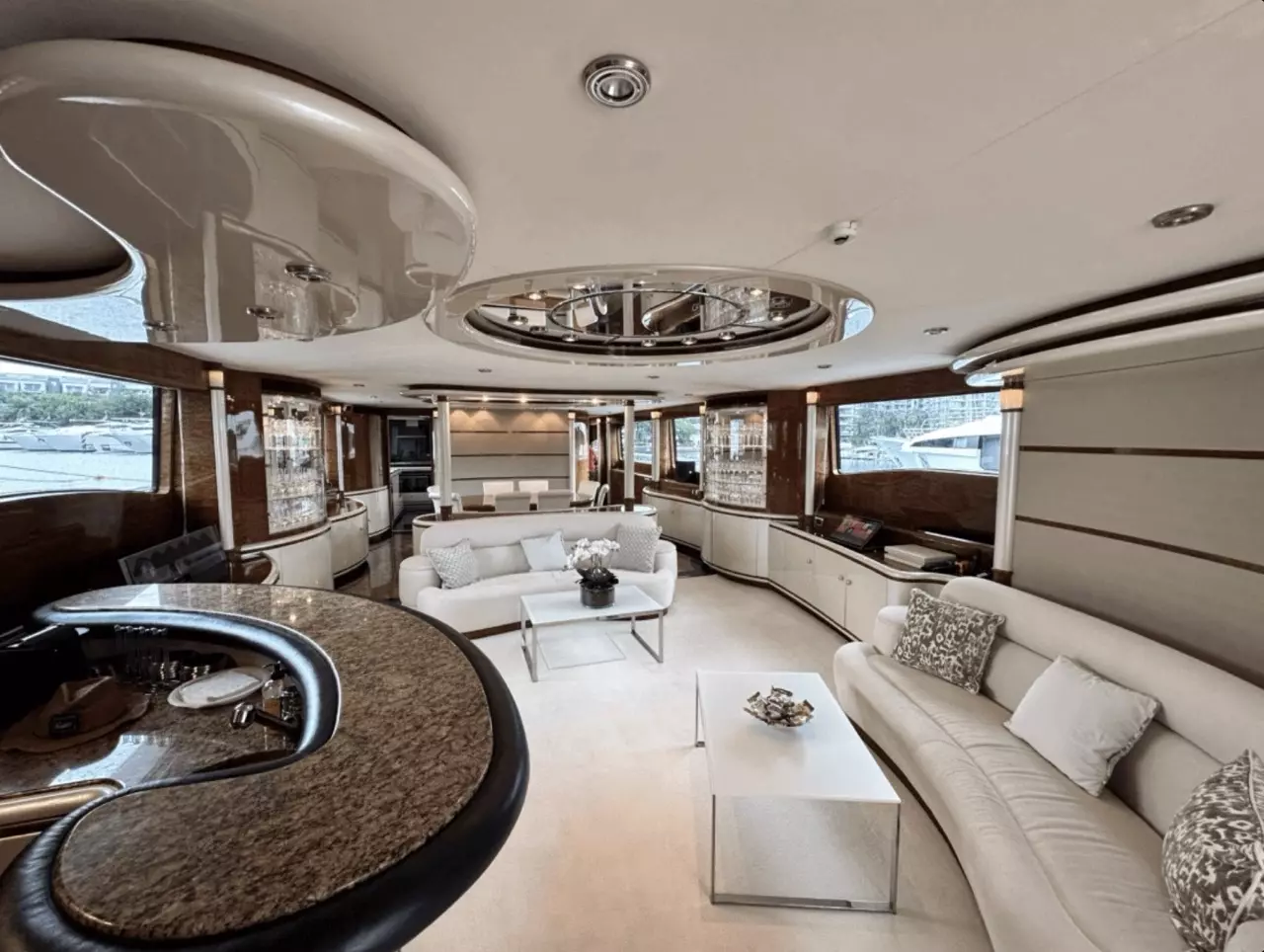Leviathan 8 by Horizon - Private Motor Yacht Charter in Singapore – Special Offer at Boatcrowd